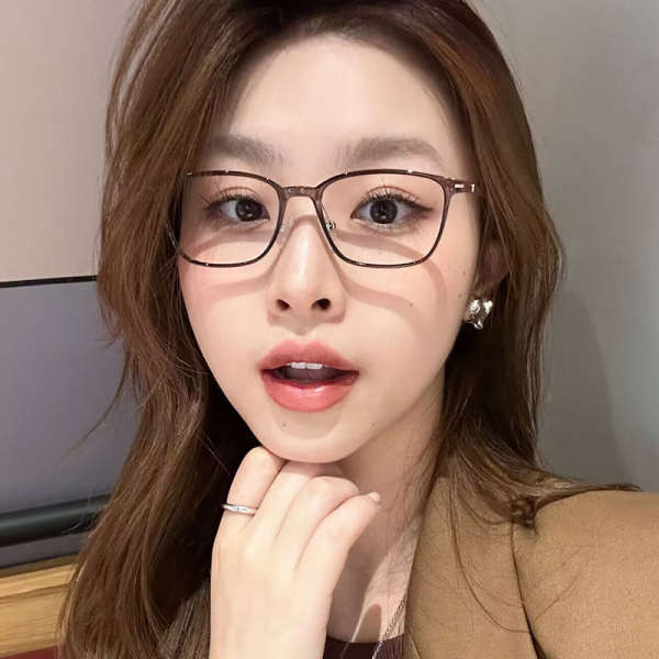 eyeglasses with graded lens nose pad for eyeglasses graded eyeglasses