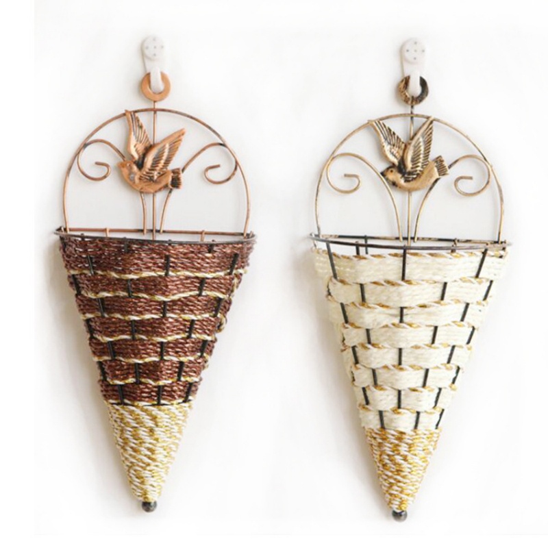 Dualswish 1 Piece New Simulated Vase Flower Basket Triangle Wall