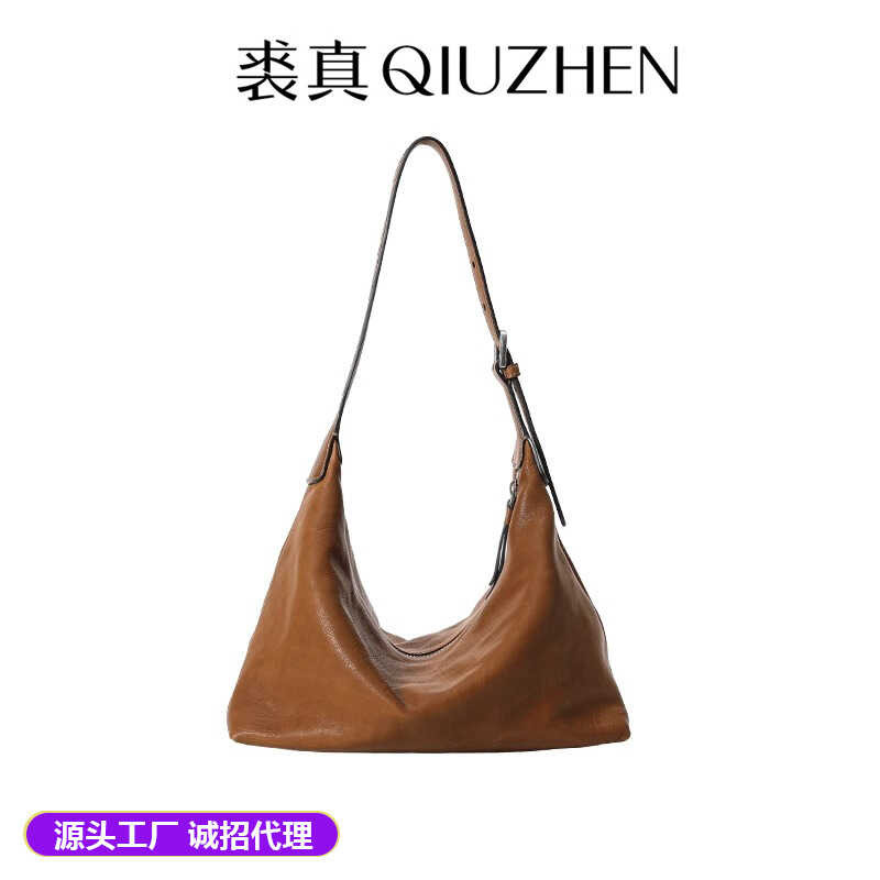 Fa Qiu Zhen Hobo Baotou Layer Planted Tanning Cowhide Underarm Leather