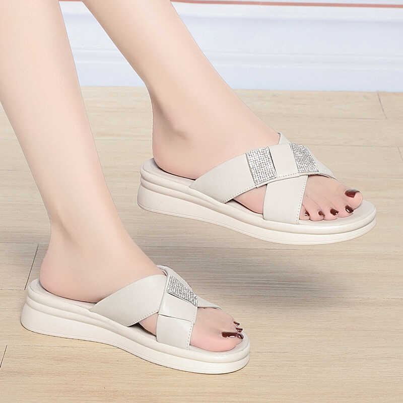 95 2024 Summer New Thick One Word Cool Drag Comfortable Soft Bottom