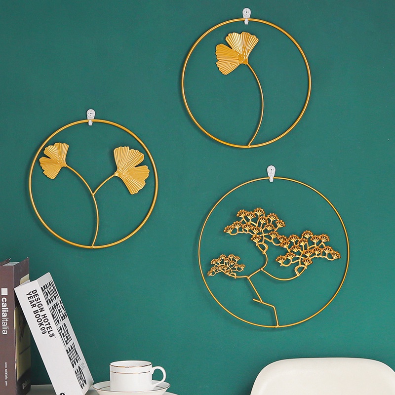 Golden Wall Hanging Home Decoration / Wrought Iron Ginkgo Leaf Pendant
