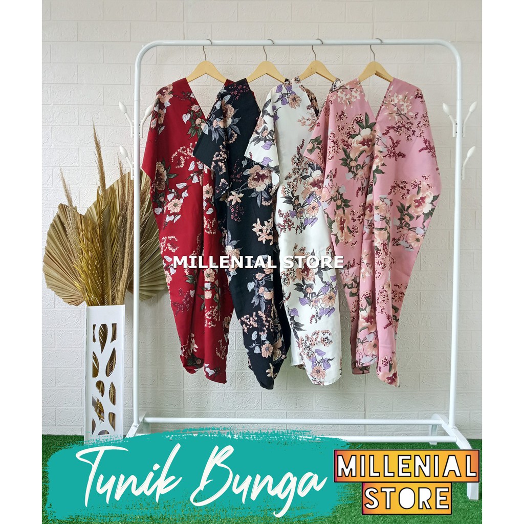 Millenial Tunic With Lush Floral Pattern FREE BELT Tunic KAFTAN VNECK