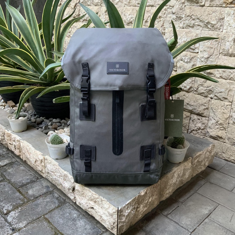 Victorinox LUGGAGE ALTMONT 3.0 FLAPOVER DRAWSTRING LAPTOP BACKPACK GREY