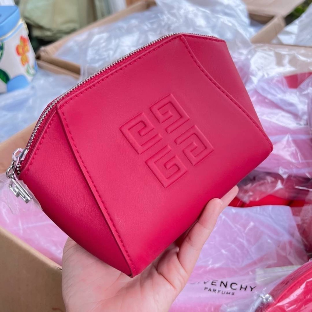 กระเป๋า Givenchy Cosmetic Bag ( หกเหลี่ยม ) Shopee Thailand
