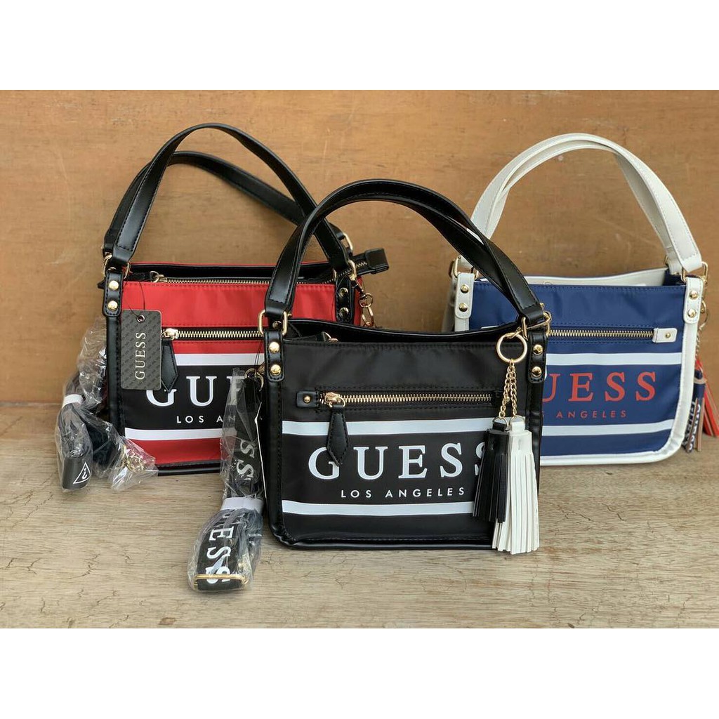 กระเป๋าสะพาย GUESS Marisoll Gym Logo Crossbody ของแท้ พร้อมส่ง Shopee
