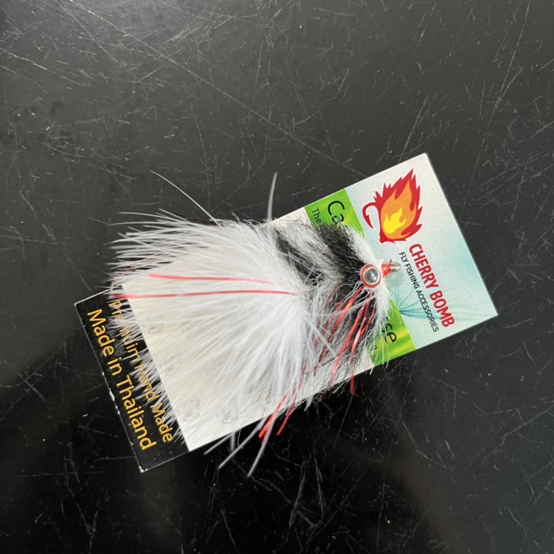 เหยื่อขน พร้อมเบ็ด เหยื่อฟลาย Cherry Bomb Slide Jig Minnow saltwater