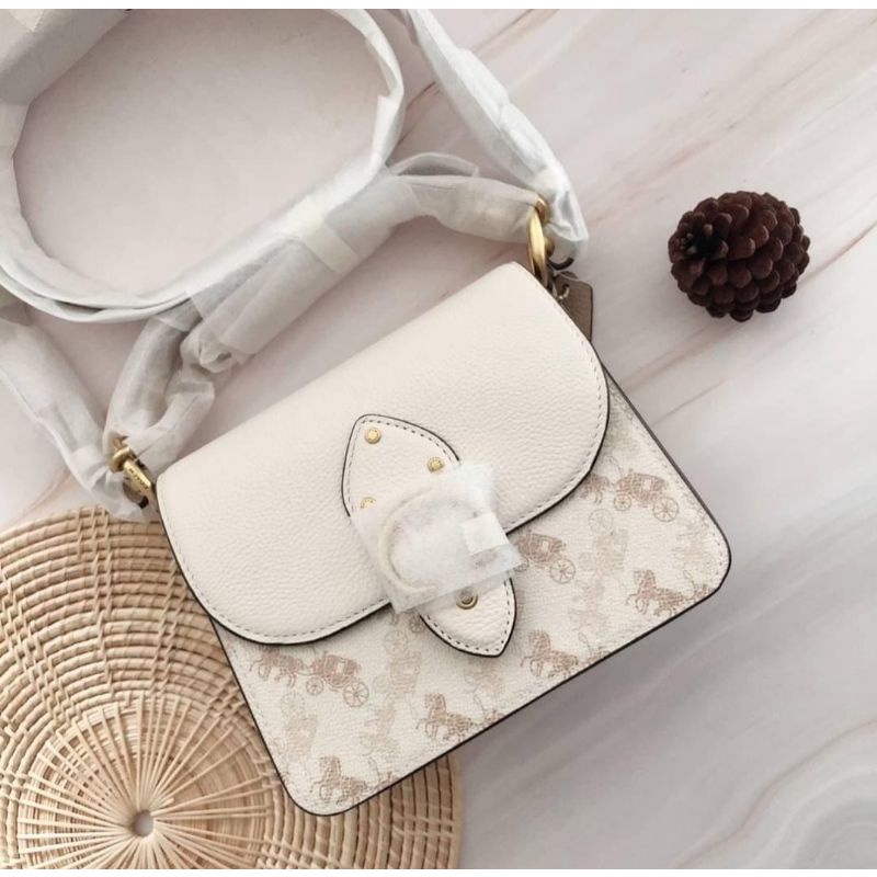 Coach Beat Shoulder Bag 18 With Horse And Carriage Print Shopee Thailand