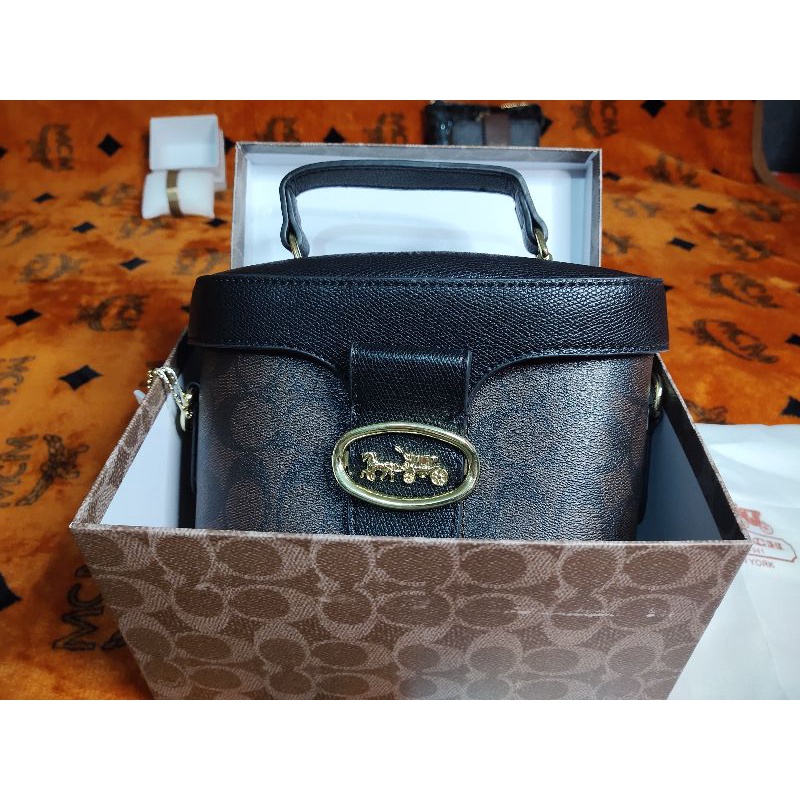 COACH GEM CROSSBODY IN BLOCKED SIGNATURE CANVAS (COACH 5504