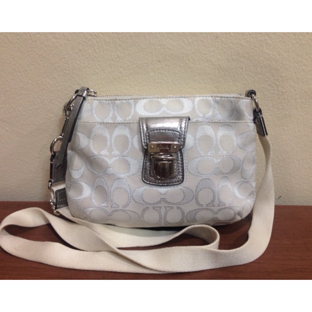 Used coach crossbody Shopee Thailand