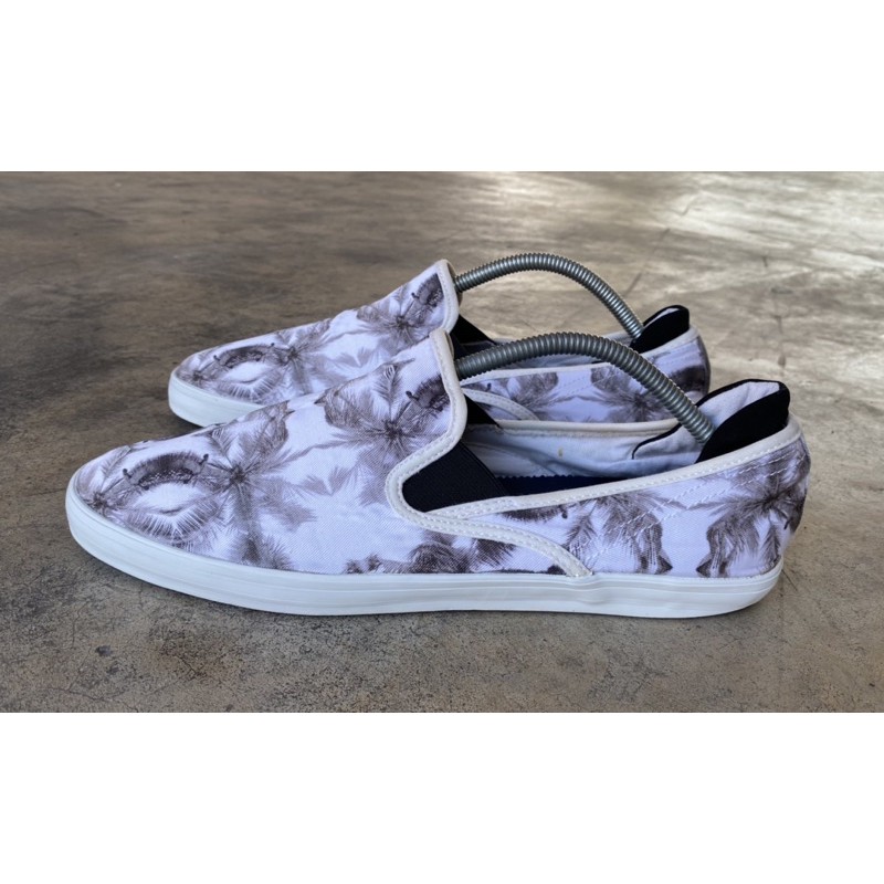 รองเท้าผ้าใบสลิปออน zara hawaii Shopee Thailand