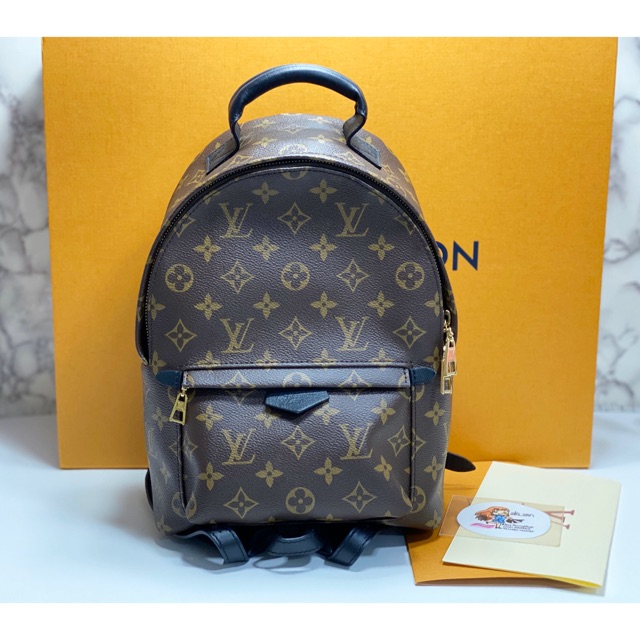 Used like new Lv backpack size PM Shopee Thailand