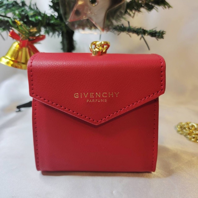 กระเป๋าเครื่องสำอาง GIVENCHY Shopee Thailand