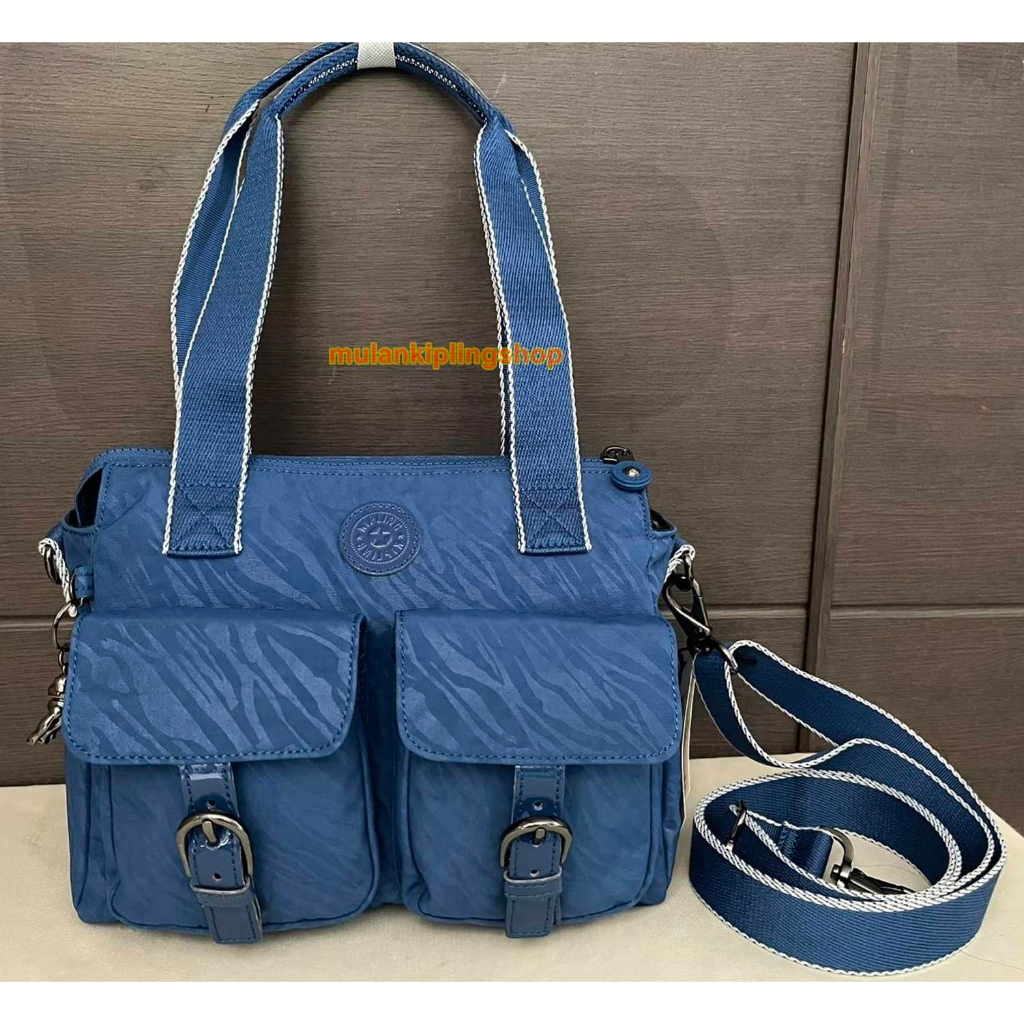 ส่งฟรี EMS Kipling Luzia Shoulder Bag ZEBRA EMB สีน้ำเงิน มาพร้อมป้ายเท่านั้น Shopee Thailand