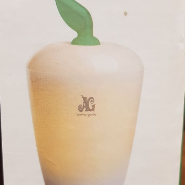 戎戎的精品1號店》toast aroma genie 超音波香氛精靈水氧機蘋果型 蝦皮購物