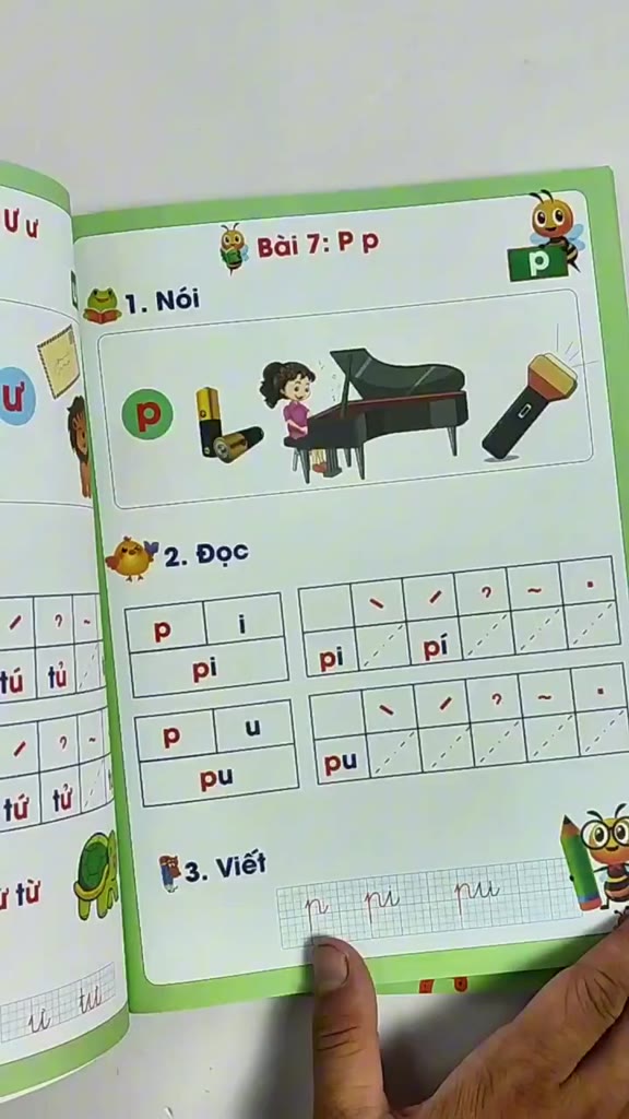 Sách – Bé Làm Quen Với Tiếng Việt