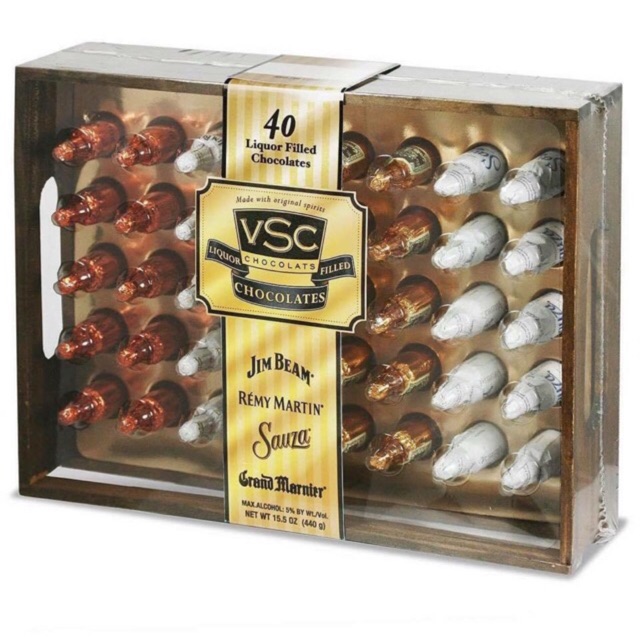 Chocolate rượu Rémy Martin Liquor Filled VSC Chocolats 40 chai hộp gỗ