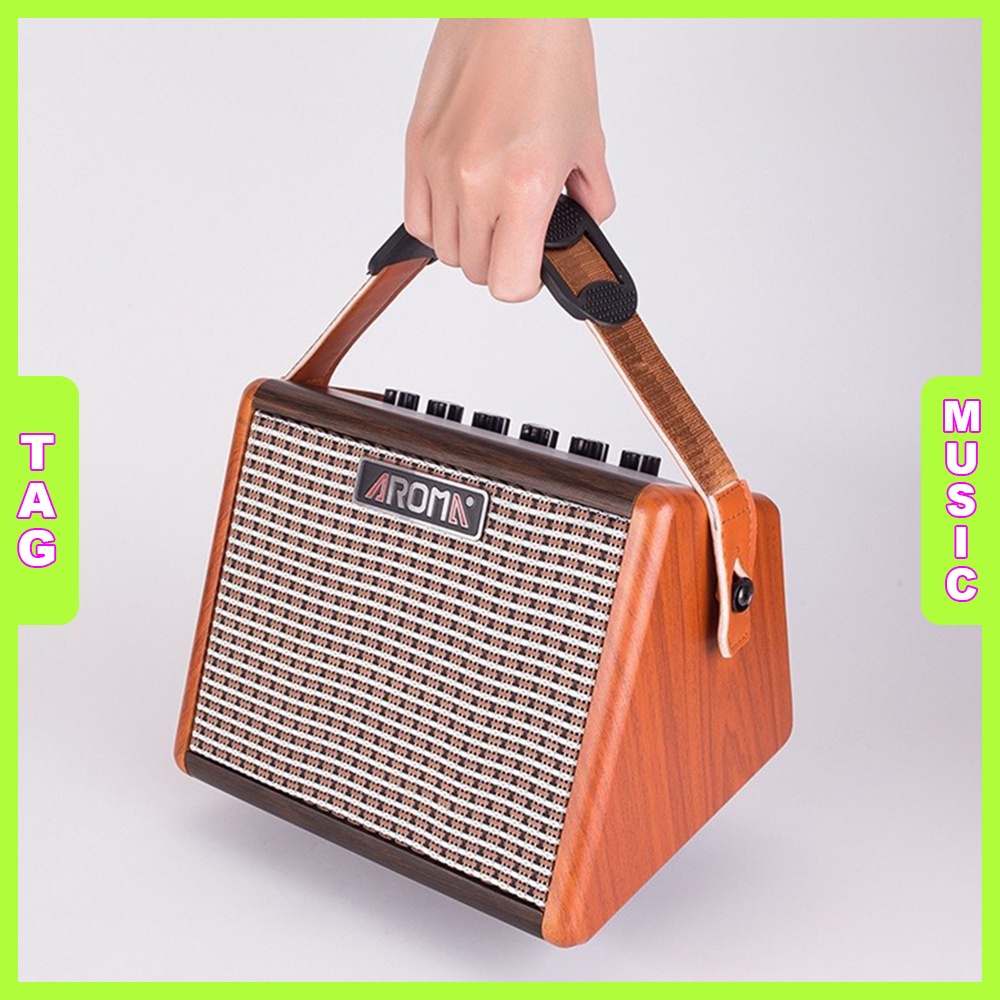 Amplifier AROMA AG15A Nhỏ Gọn Sử Dụng Pin Sạc, Ngõ Cắm Micro Dành Cho