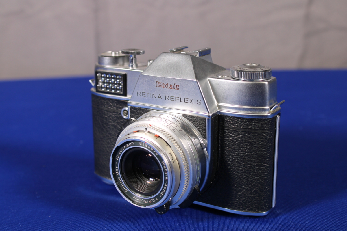 Collectors’ Showcase Auction Photography Equipment Idaho/Oregon