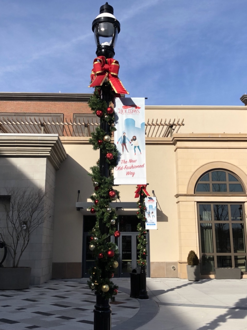 Pole Wraps - Banners Downtown Decorations