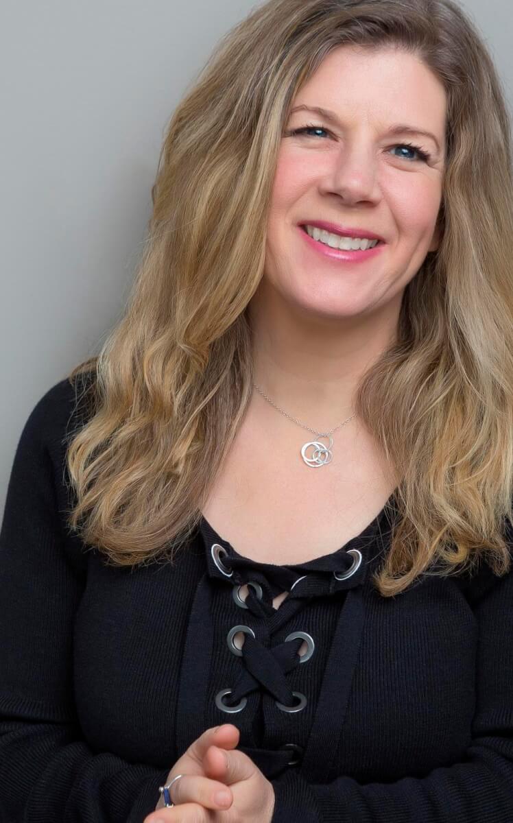 Dar Williams Photo Downtown Partnership