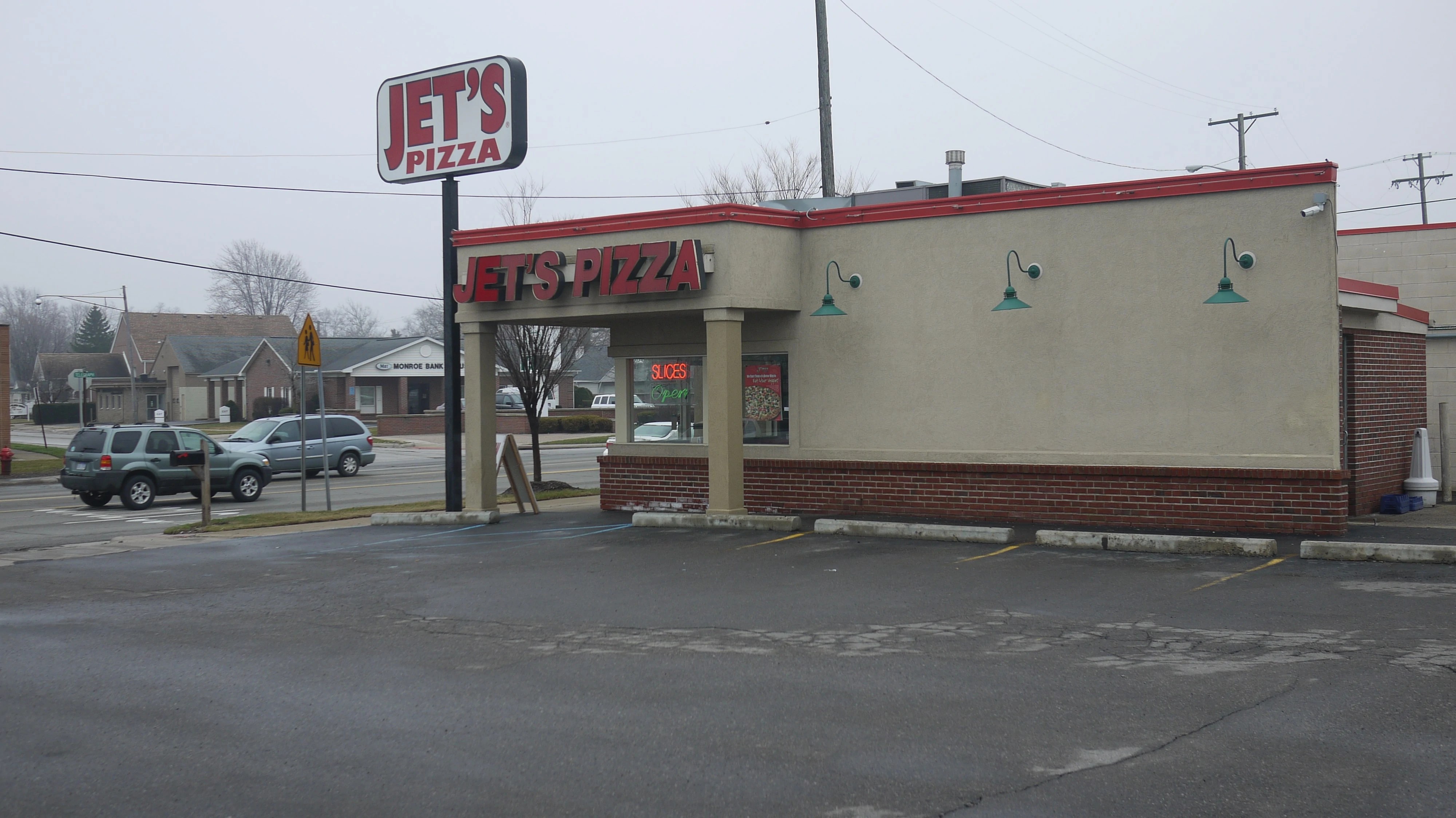 Jet's Pizza Downtown Flat Rock