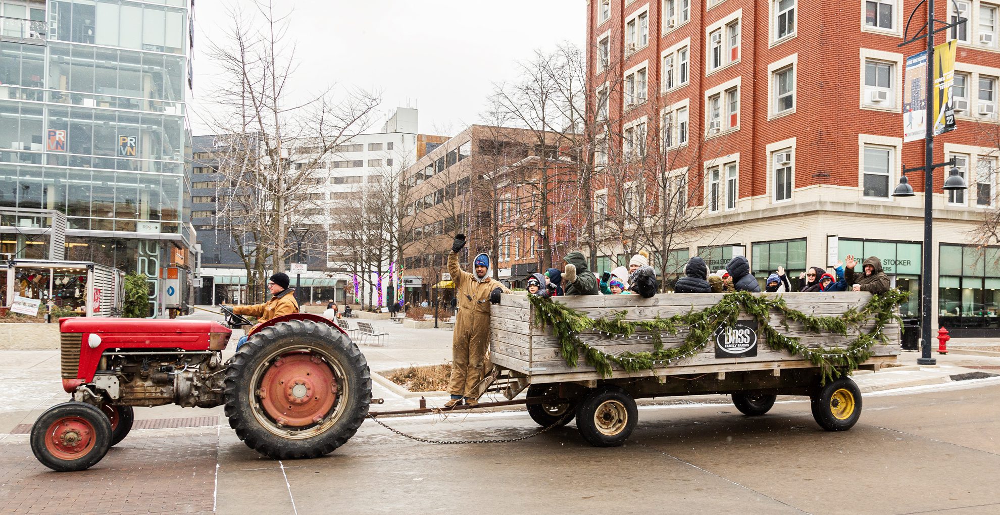 TRACTOR WAGON RIDES SPONSORED BY HILLS BANK Iowa City Downtown District