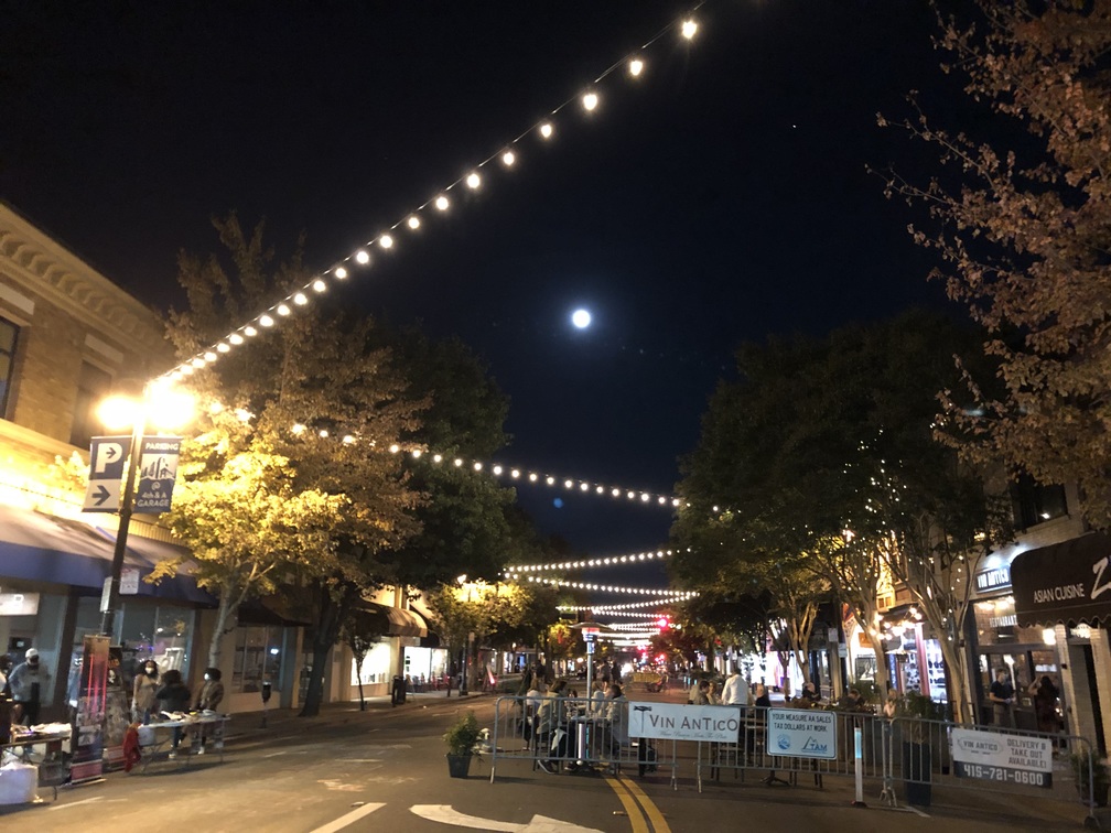 Dining Under The Lights Costume Edition Downtown San Rafael