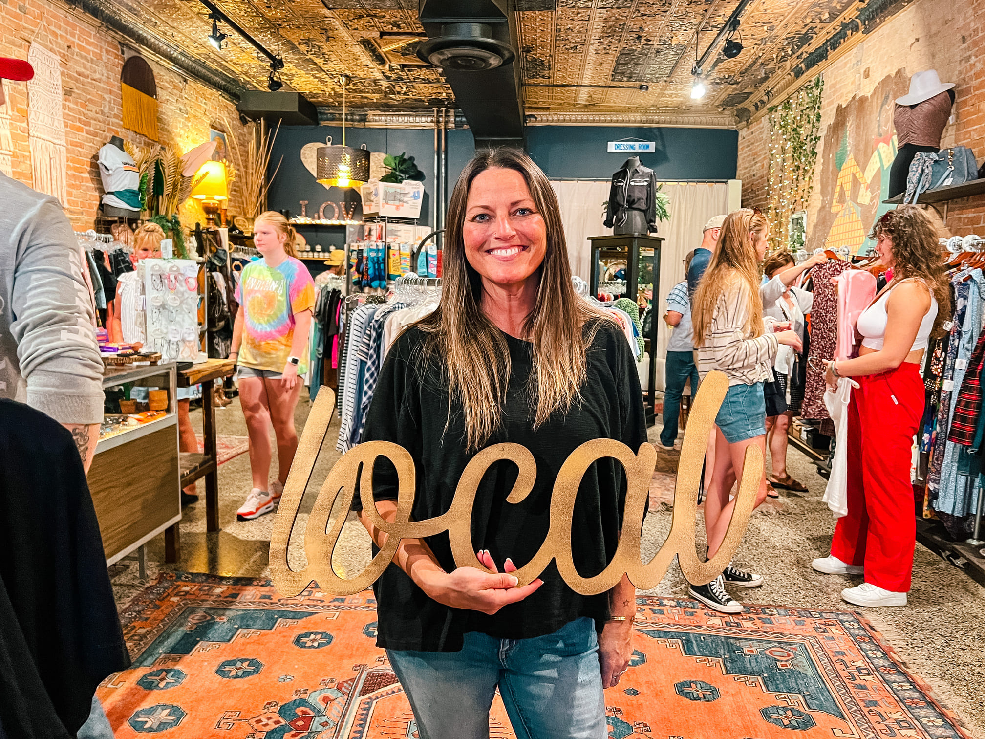 The ultimate guide to supporting independent retailers in Downtown