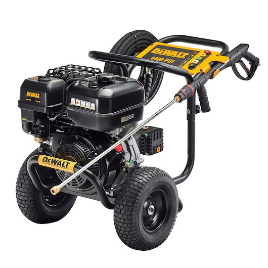 DEWALT 4400 PSI PRESSURE WASHER