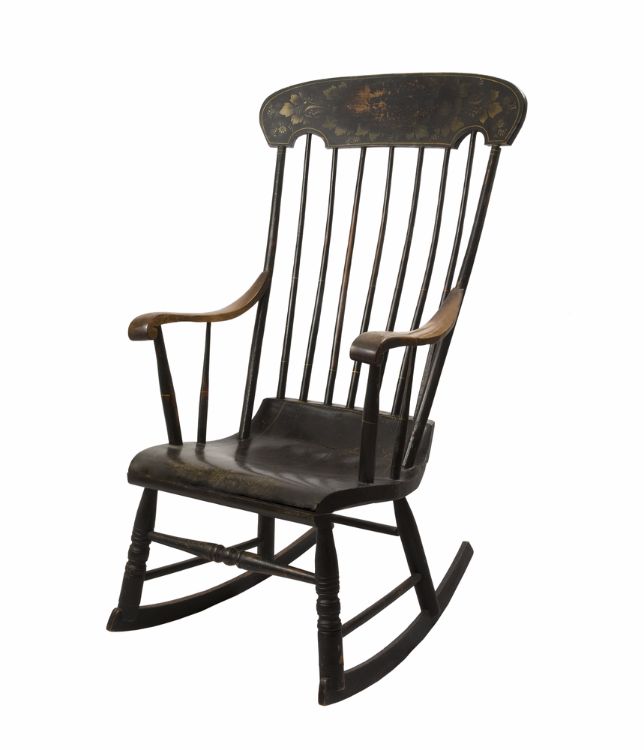 10 Pieces Of 'Junk' You Might Have In The Attic That Could Be Valuable