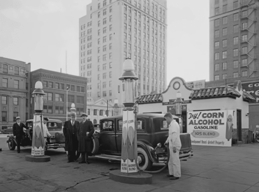 Gas Stations Were Once Called Service Stations For A Specific Reason
