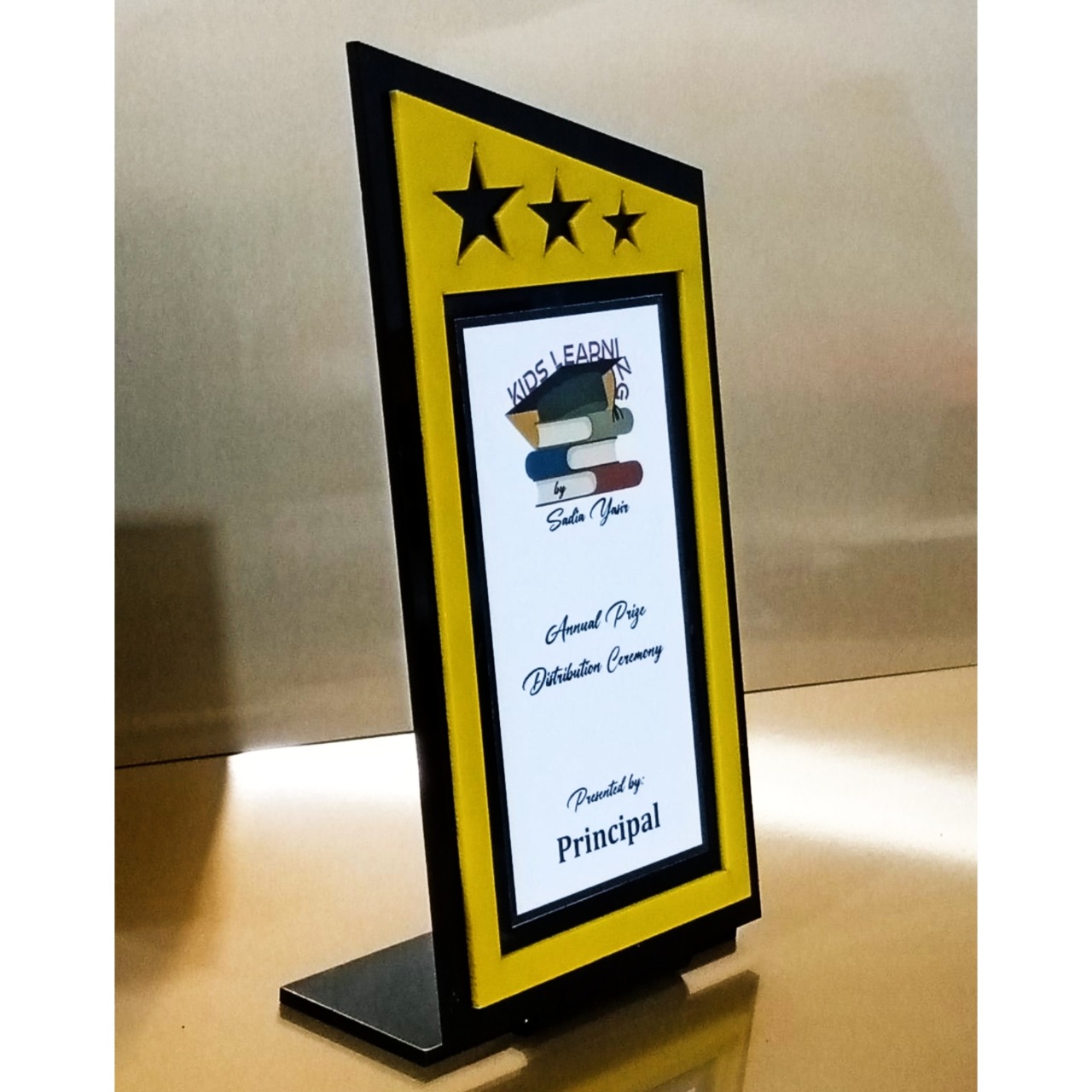 School Shields Awards maker in Karachi, Lahore, Islamabad, Peshawar