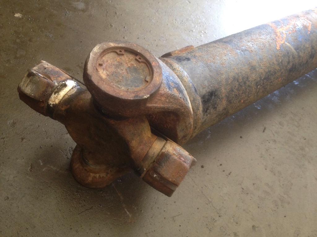 2015 Peterbilt 389 Drive Shaft, Front Payless Truck Parts