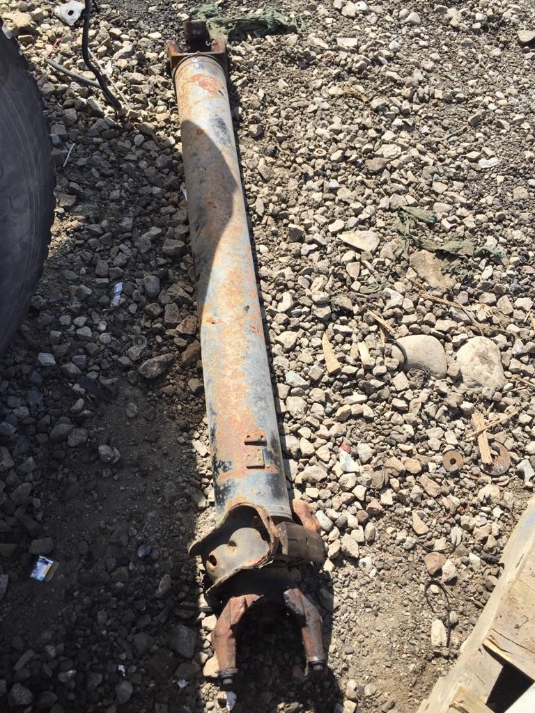 2015 Peterbilt 389 Drive Shaft, Front Payless Truck Parts