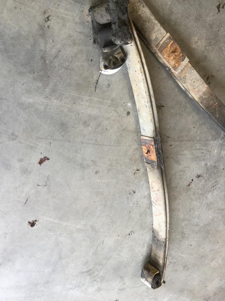 2014 Volvo Vn670 Leaf Spring, Front Payless Truck Parts