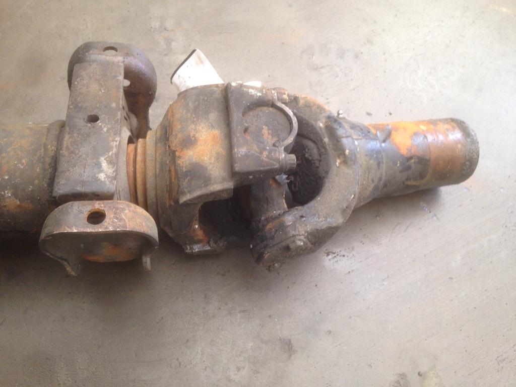Peterbilt Drive Shaft, Front Payless Truck Parts