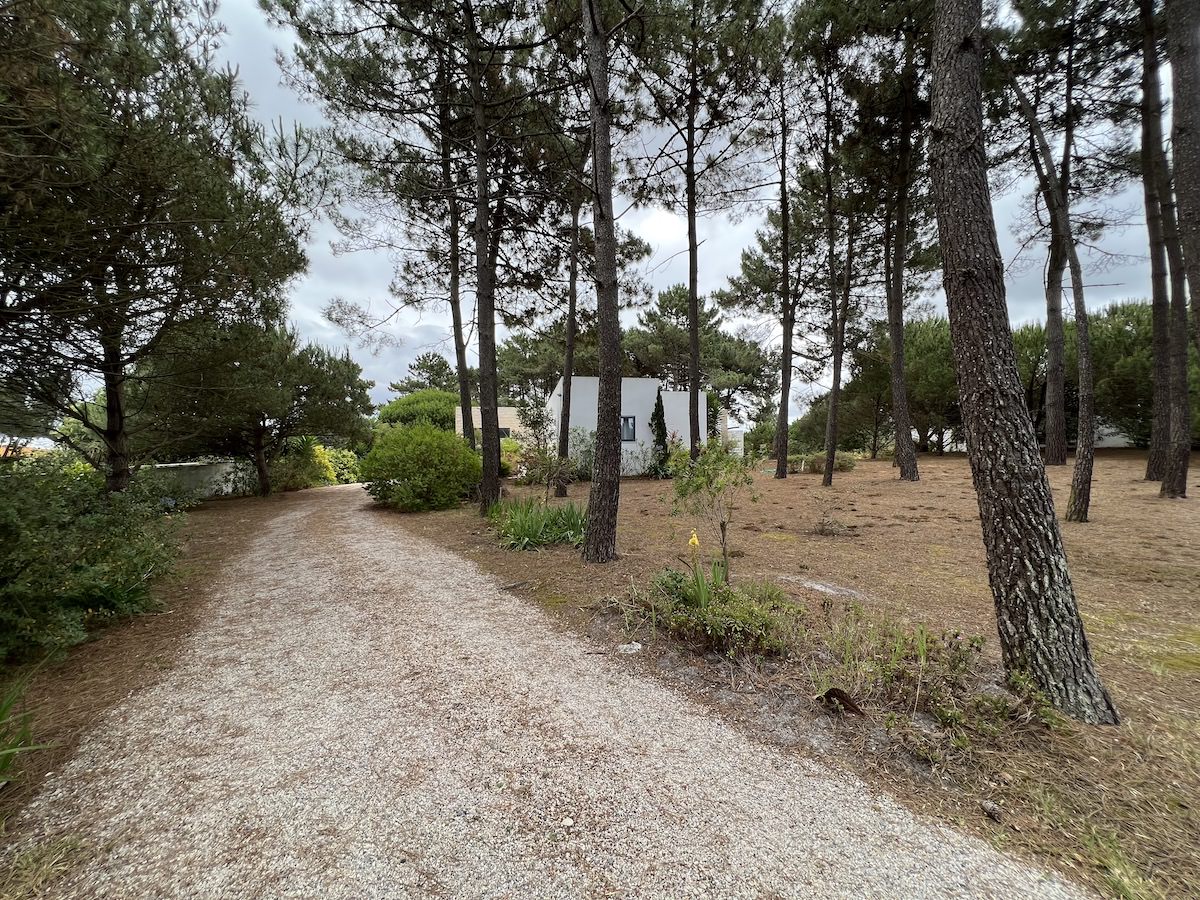 Single story villa close to Sao Martinho do Porto for sale Caldas da