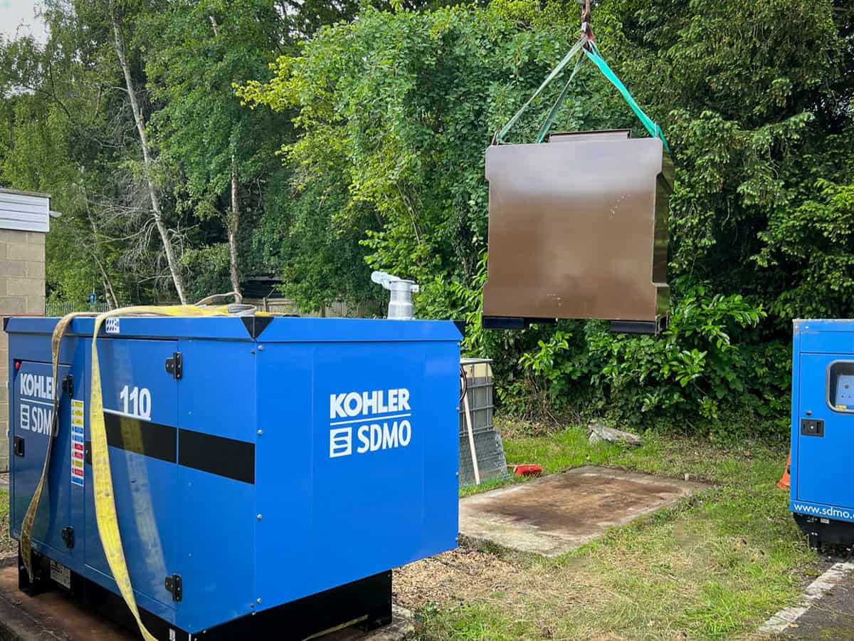 Shiny New Generator & Fuel Tank DQM Limited