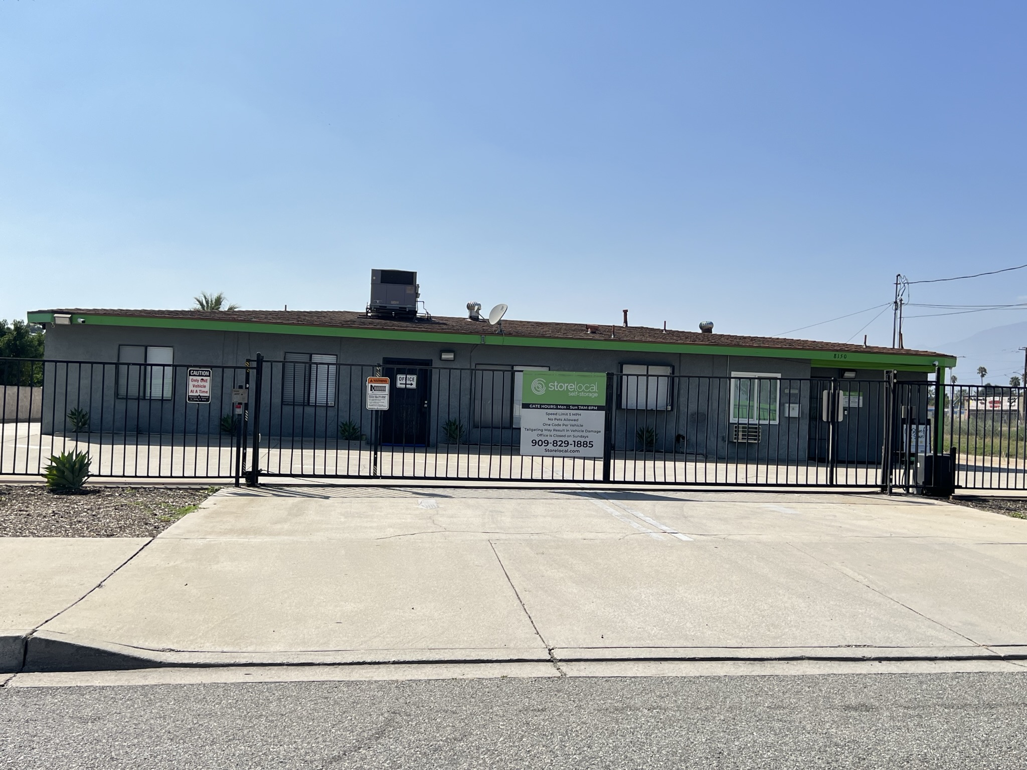 Storage Units in Fontana, CA Storelocal Self Storage Fontana