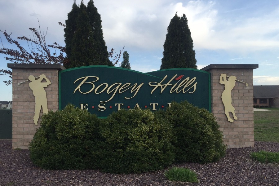 Bogey Hills Estate Subdivision in Springfield, IL Hoodle