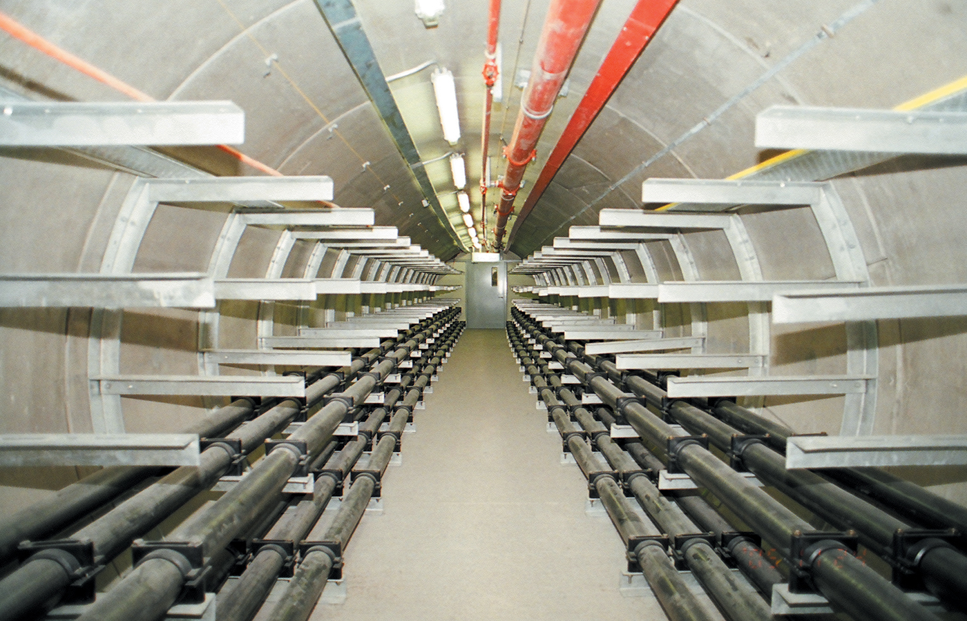 CLP Cable Tunnels and Crossing Dragages