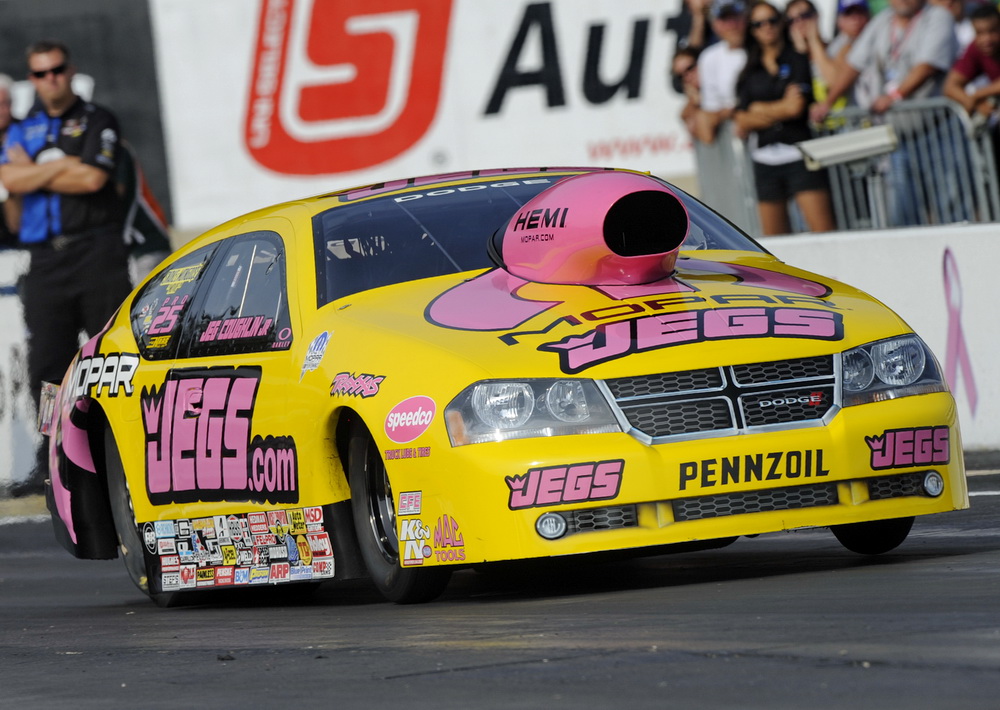 Langdon, J. Force, Coughlin, M. Smith Win at NHRA Reading Drag