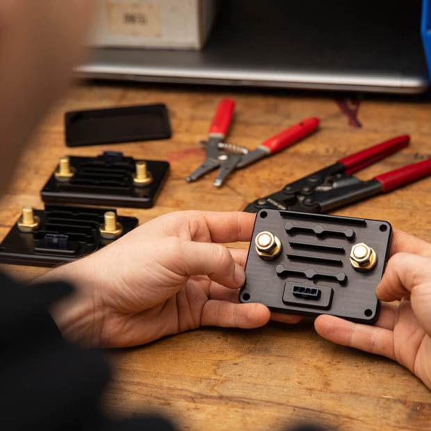 New Product Modern Racing SolidState Battery Disconnect Drag