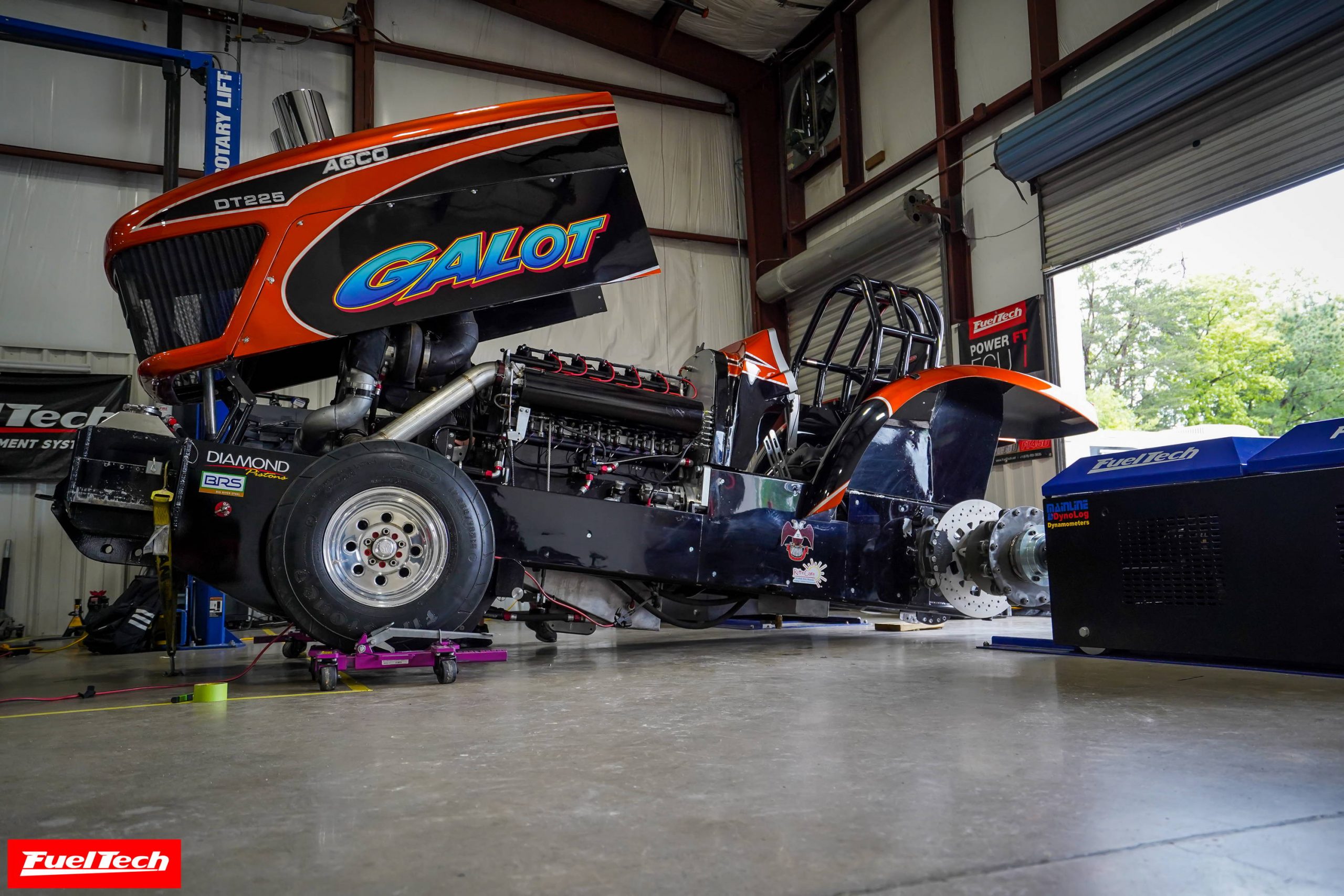 Triple Turbo Pulling Tractor Pushes FuelTech’s Hub Dyno to the Limit