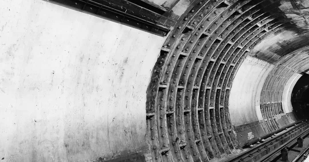 What is the meaning of Commute? Dr Commute