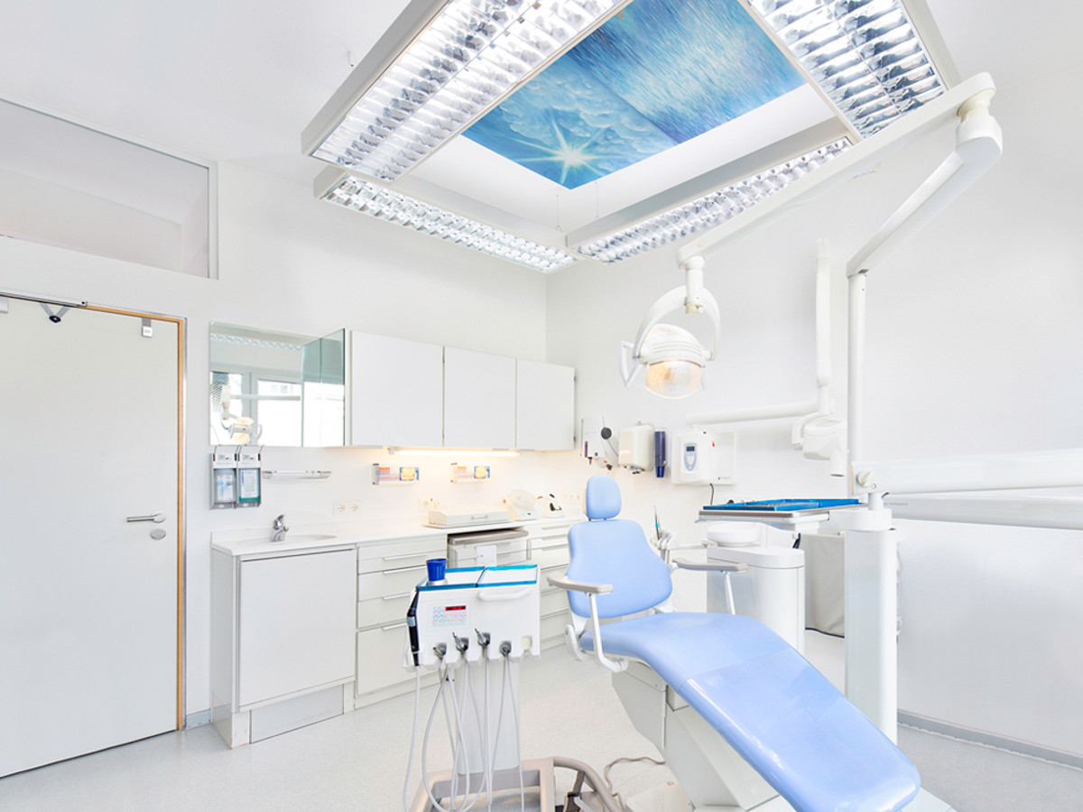 Zahnarztpraxis Dr. Dierkes Zahnarzt Erkrath