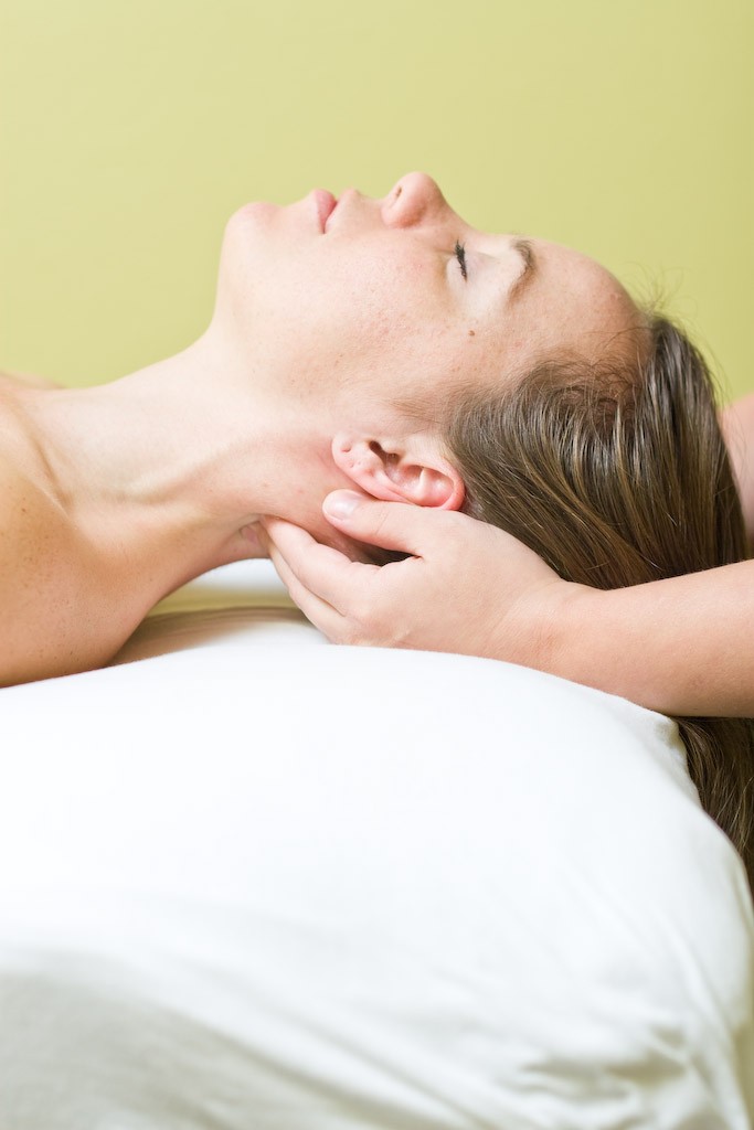 neck massage, tension relief from massage, deep tissue massage