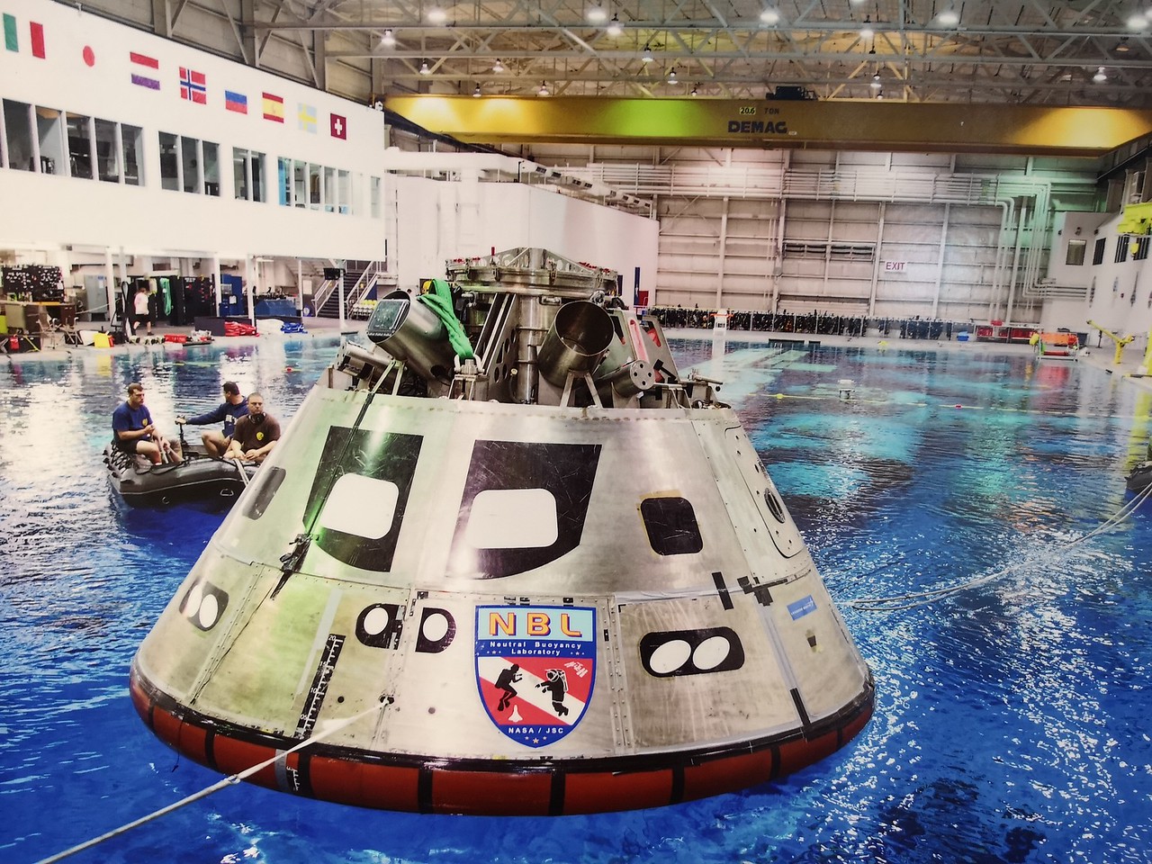 NASA留学【宇宙飛行士が訓練するプールの写真を公開】｜努力のガリレオ