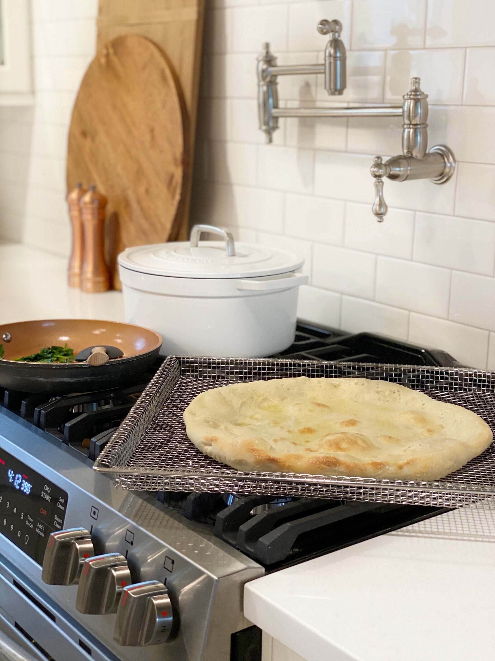 My review of the Frigidaire Air Fry Range + a recipe