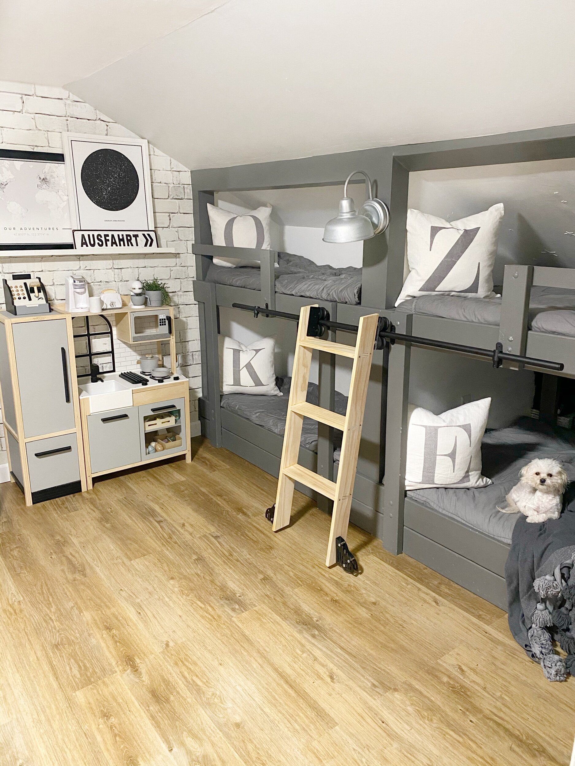 DIY Bunk Bed Library Ladder